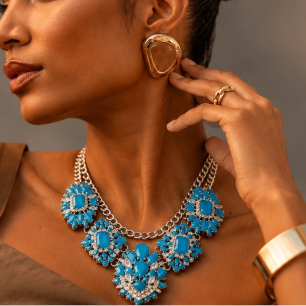Teal & White Floral Crystal Faceted Statement Necklace